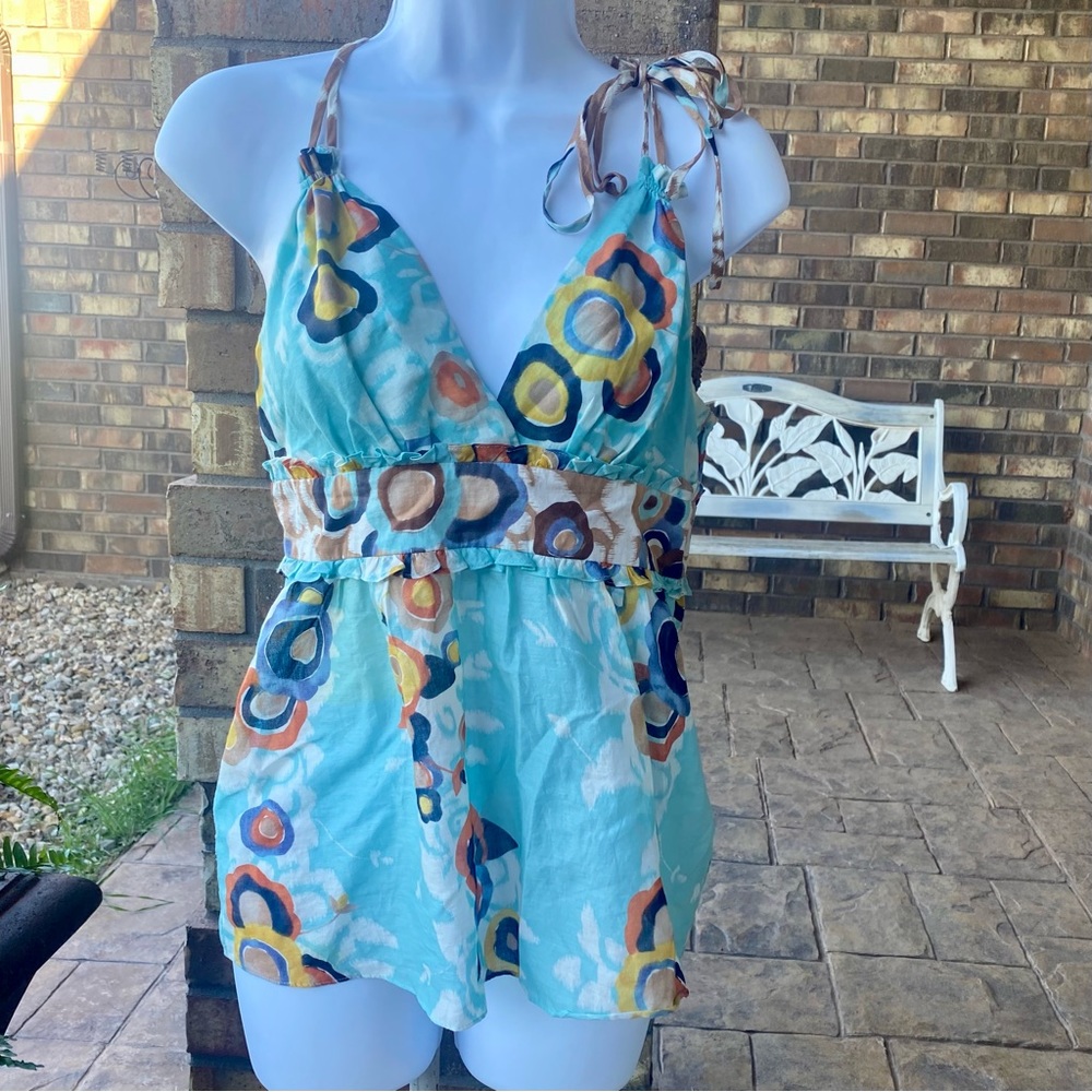 BCBG Maxazria Blouse, ties on one shoulder, side zip; Size S; Original owner